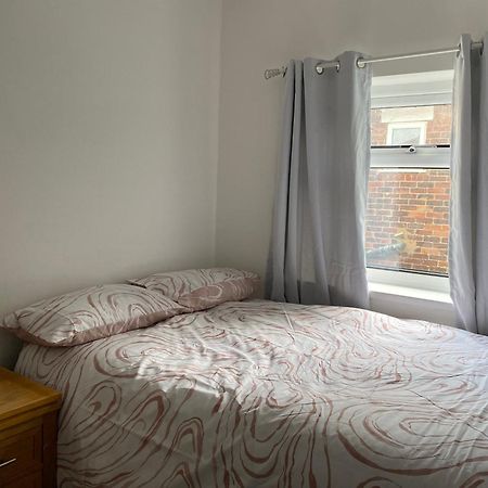 Freedom Hostel Редклифф Экстерьер фото